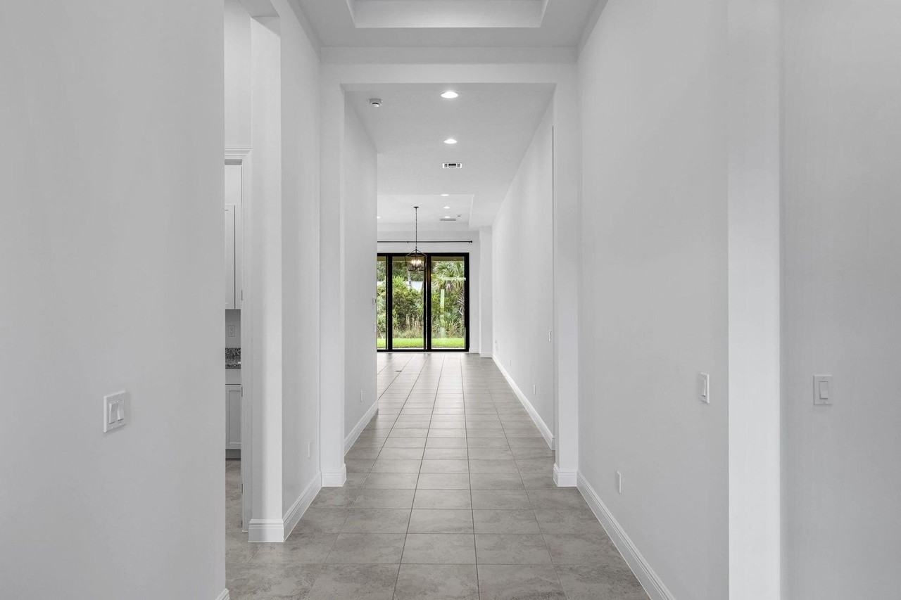 13378 Artisan Circle - Photo 3 of 30