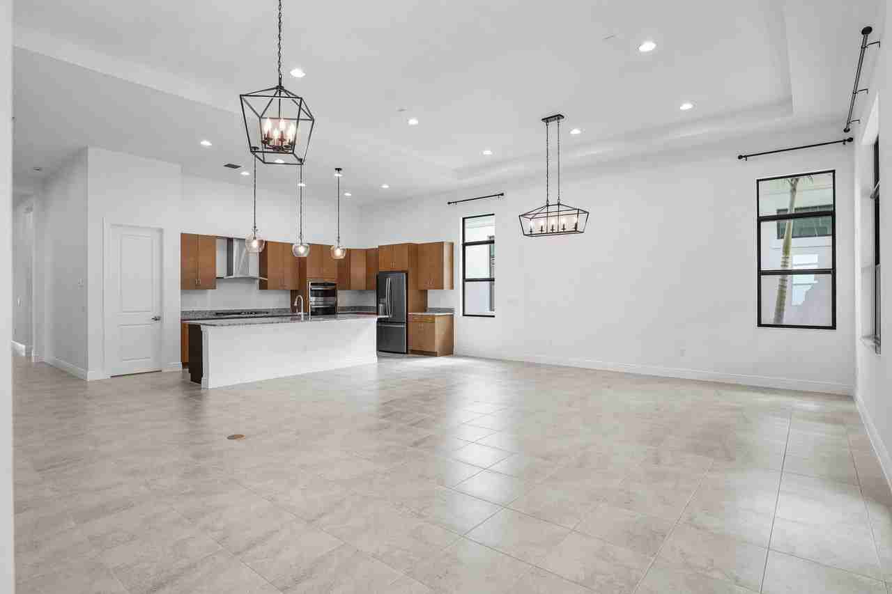 13378 Artisan Circle - Photo 7 of 30