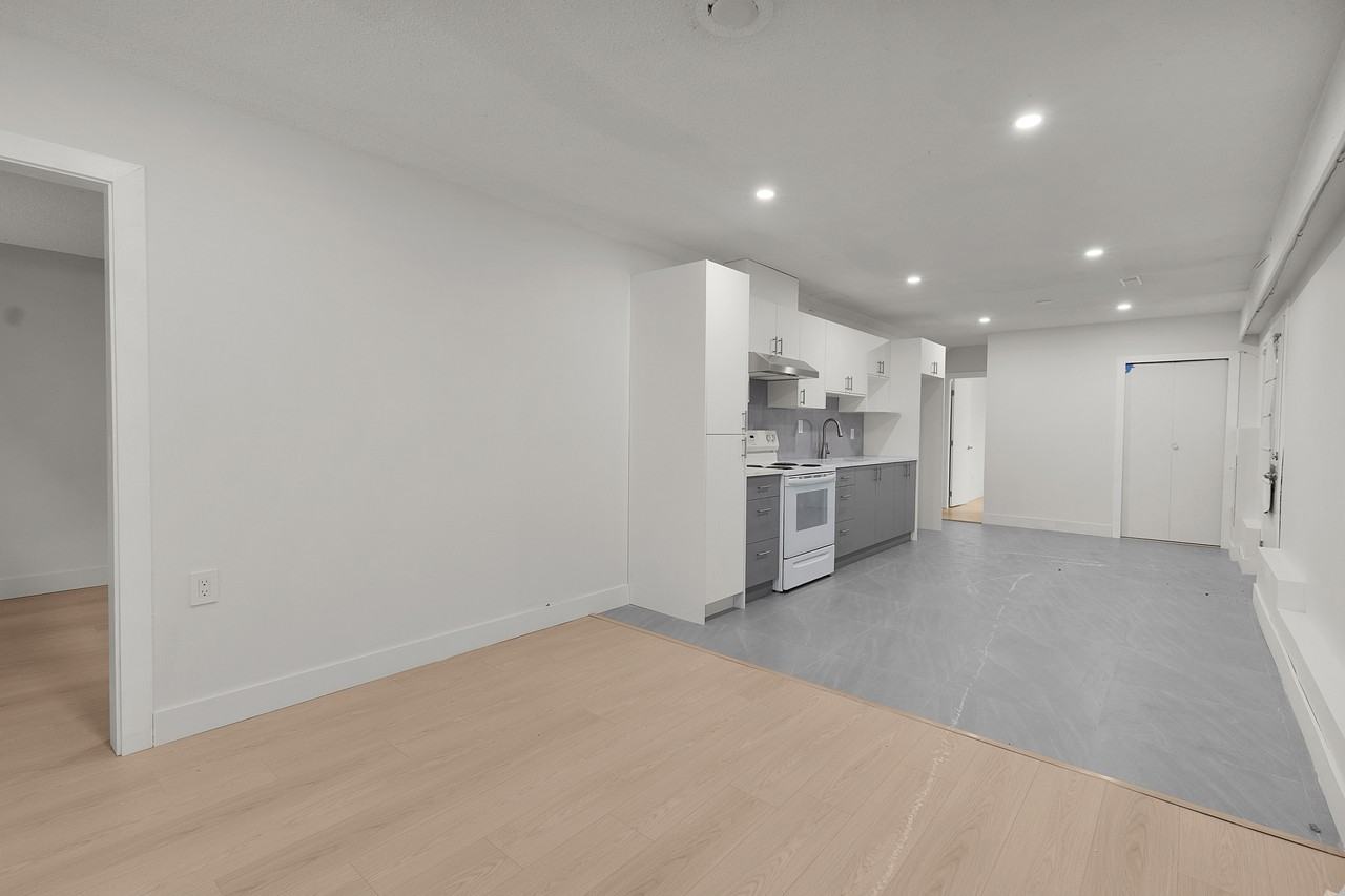 128 Seventh Avenue - Photo 3 of 15