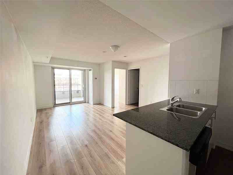 1410 Dupont Street - Photo 4 of 12