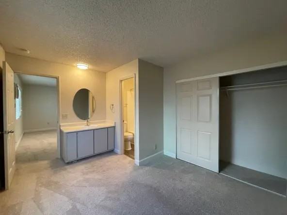 Absolute Must See, Great Price, Close to it All! - Photo 4 of 8