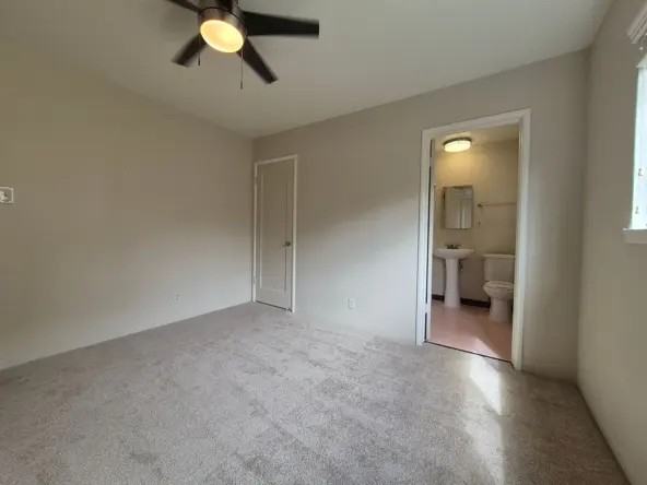 2508 L Street - Photo 7 of 24