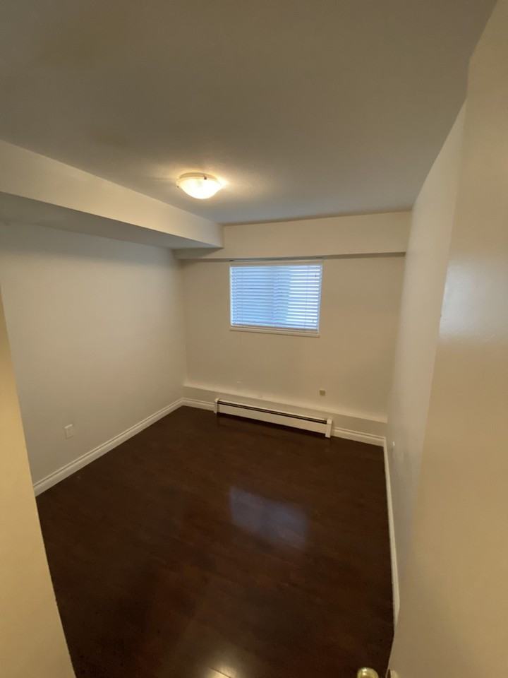 6179 Canada Way #B2 - Photo 3 of 8