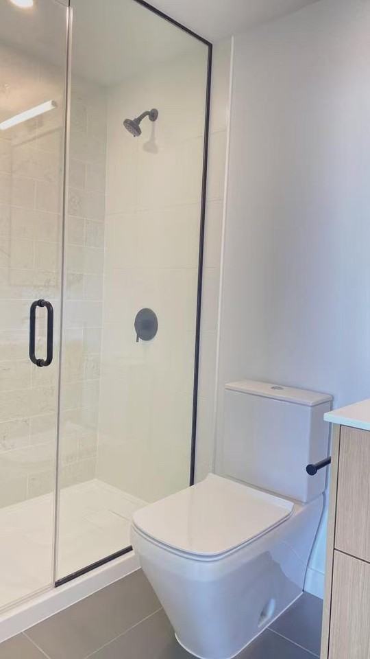 13685 102 Ave - Photo 5 of 17