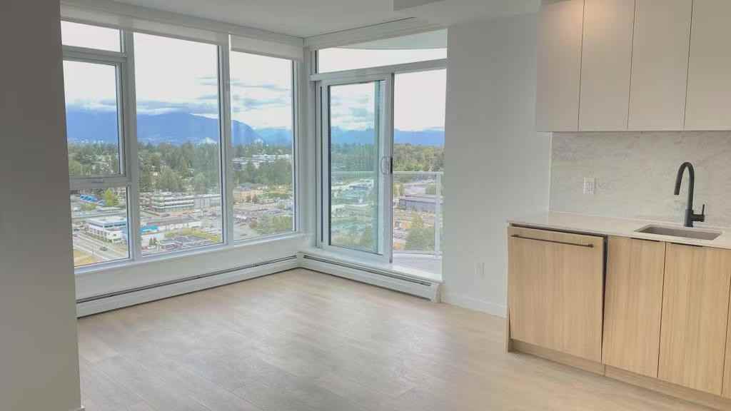 13685 102 Ave - Photo 6 of 17