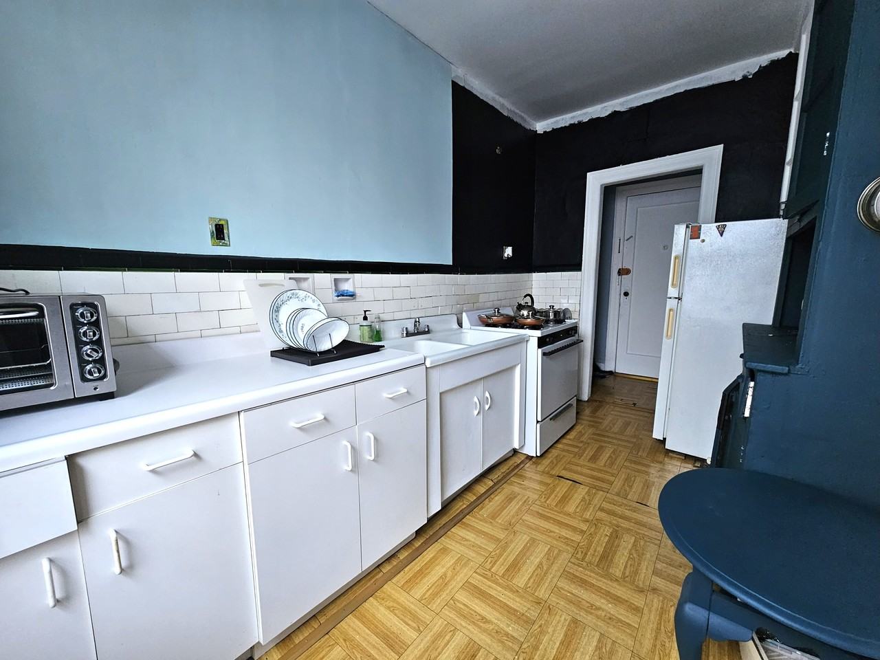 854 47th Street #1 - Photo 2 of 5