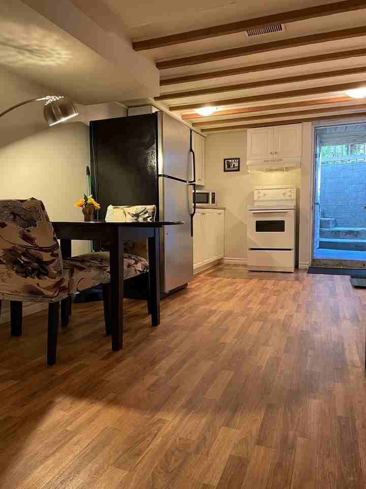 Millicent St - Photo 2 of 11