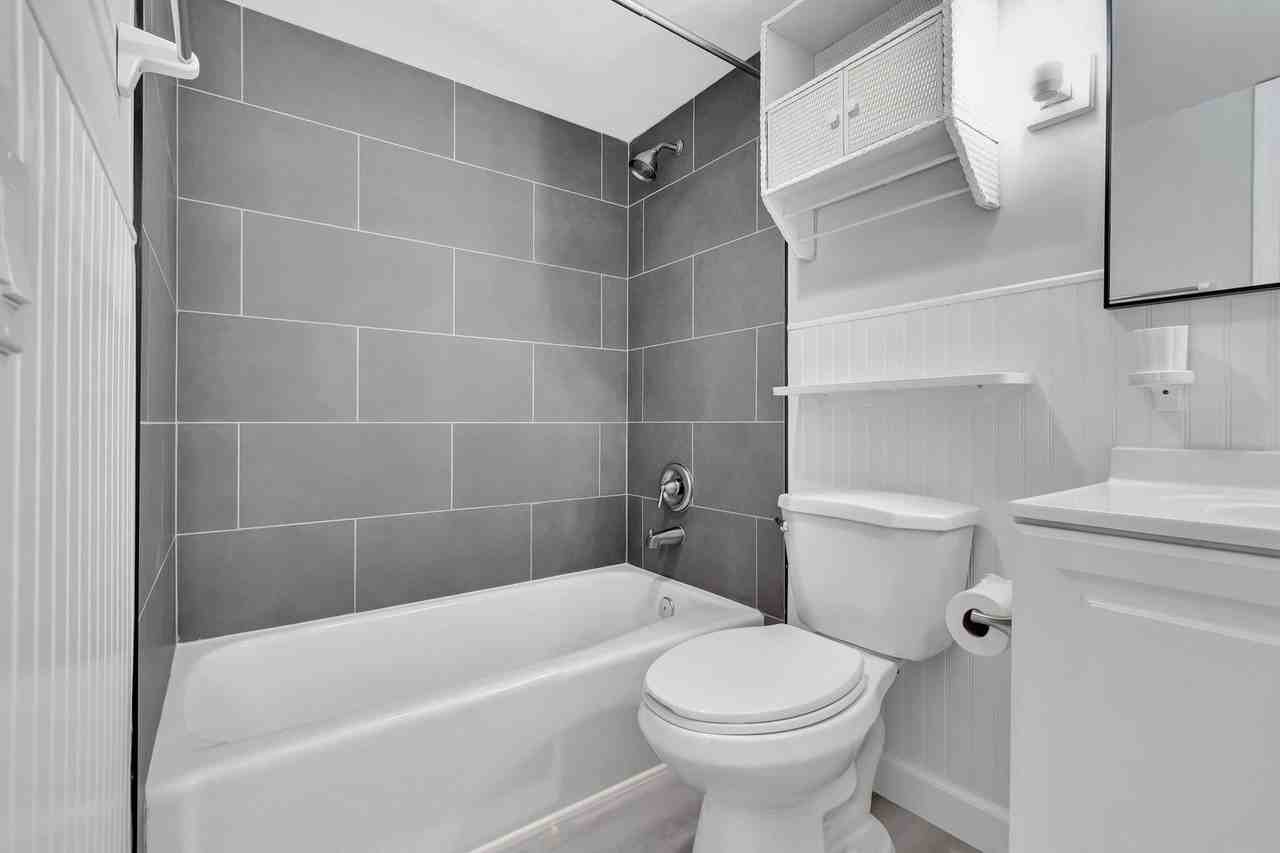 1251 Northwest 13th Street #433 - Photo 7 of 10