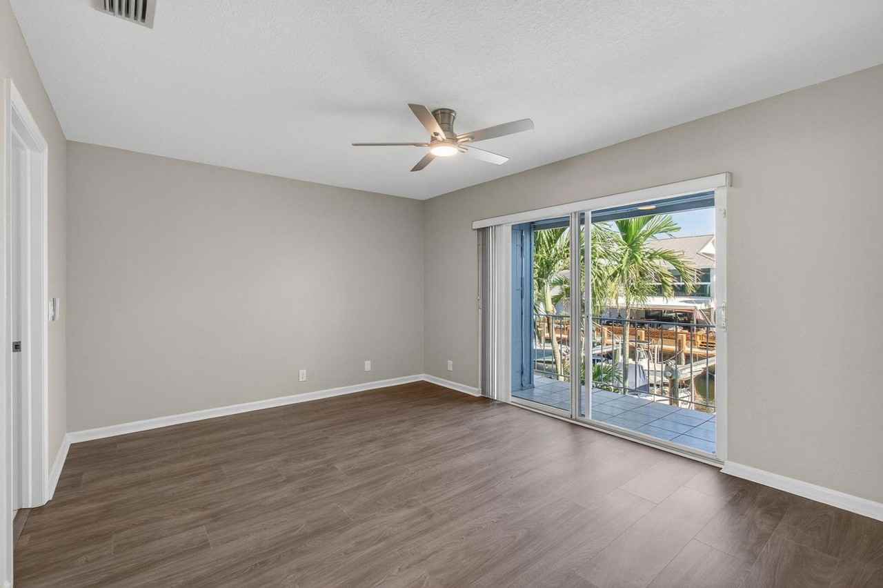 750 Rider Road - Photo 3 of 13