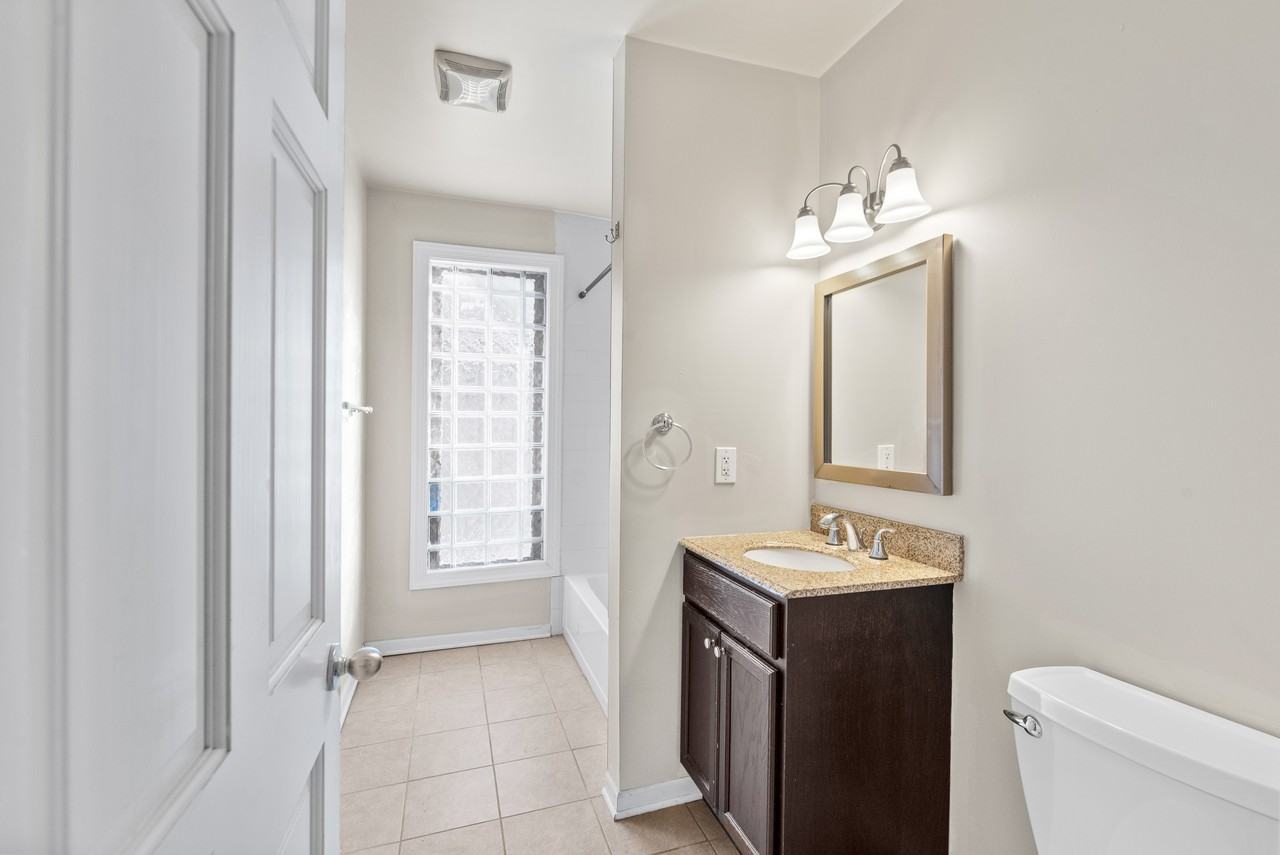 1115 East Knapp Street #2 - Photo 6 of 24