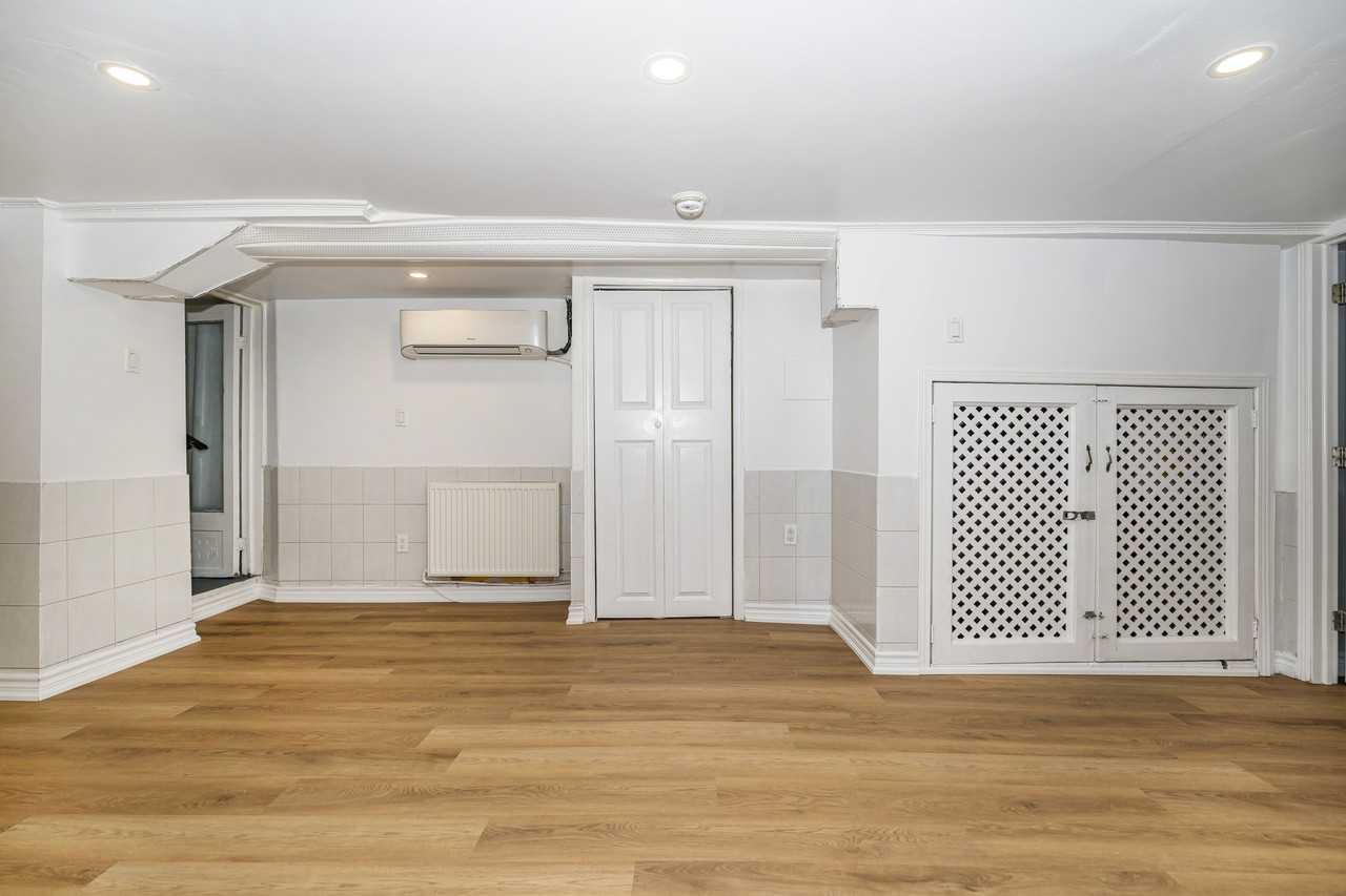 209 Clinton Street #A - Photo 6 of 10