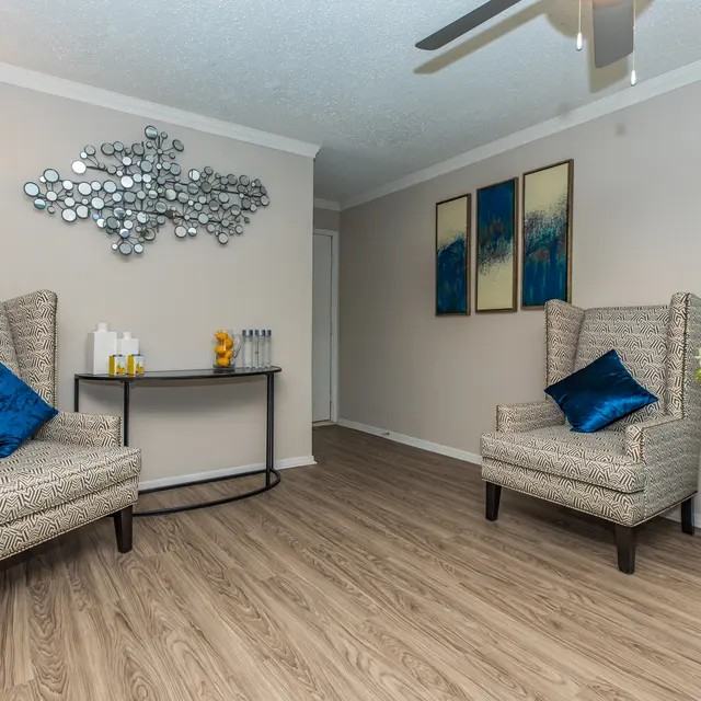 Skylar Apartments - Photo 4 of 68