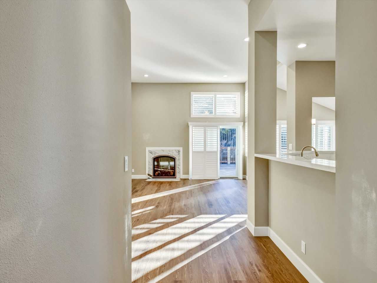 1101 Rock Creek Way #NA - Photo 4 of 34