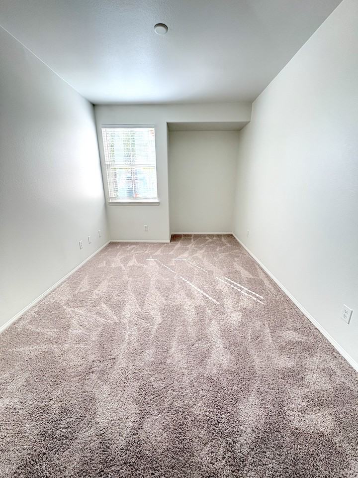 31450 Pear Blossom Circle #NA - Photo 3 of 19
