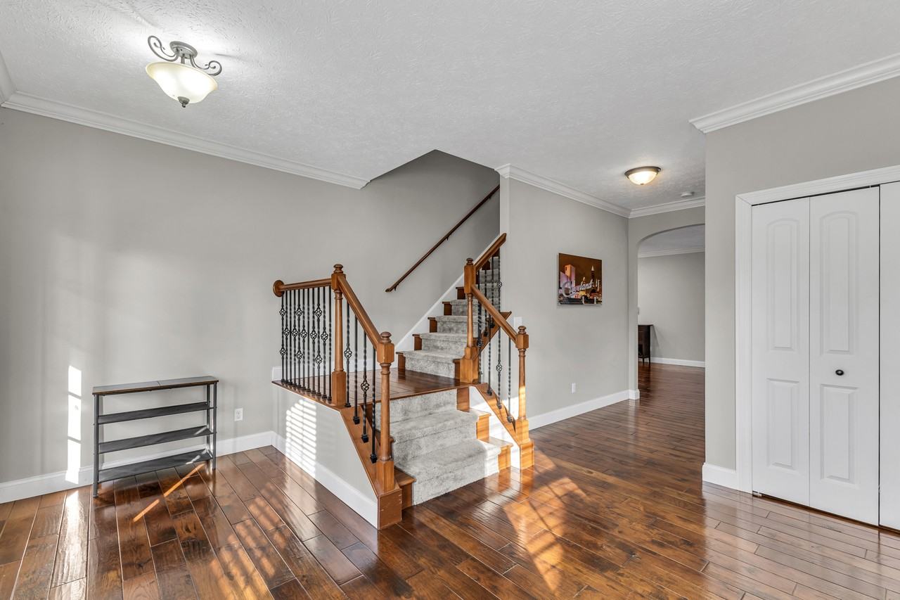 345 Kenilworth Rd #NA - Photo 4 of 50