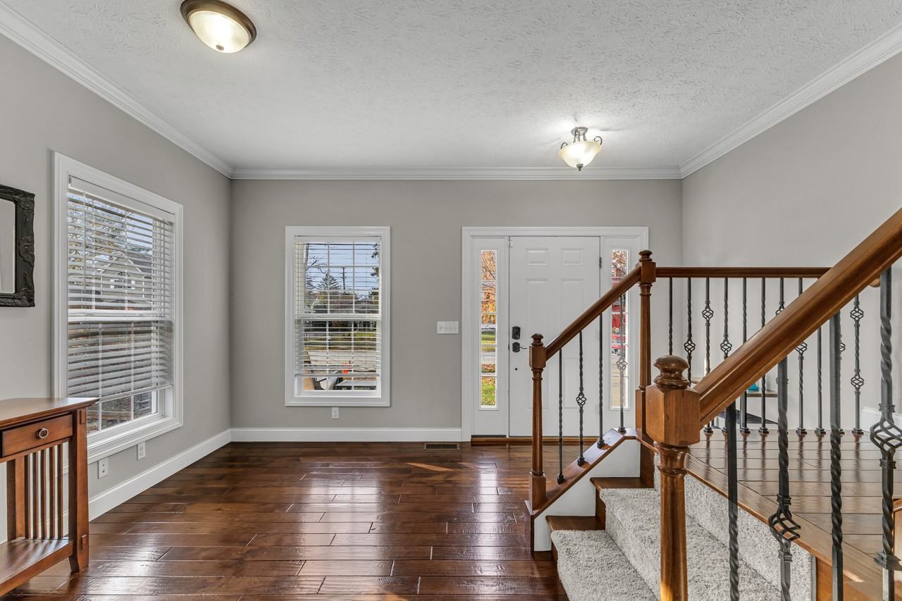 345 Kenilworth Rd #NA - Photo 5 of 50