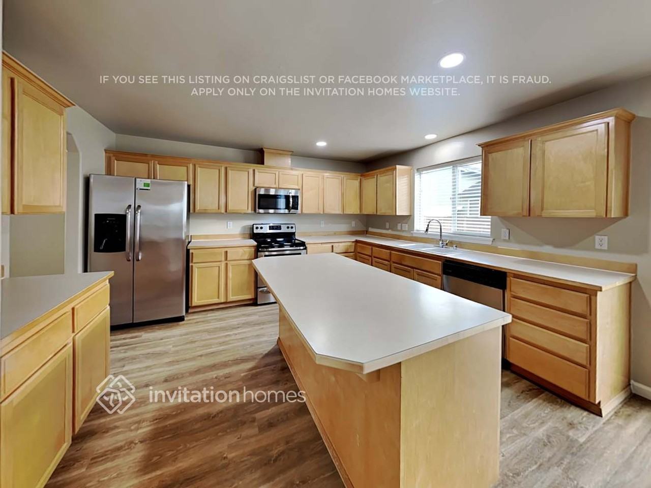 21007 82nd Street East - Photo 7 of 22