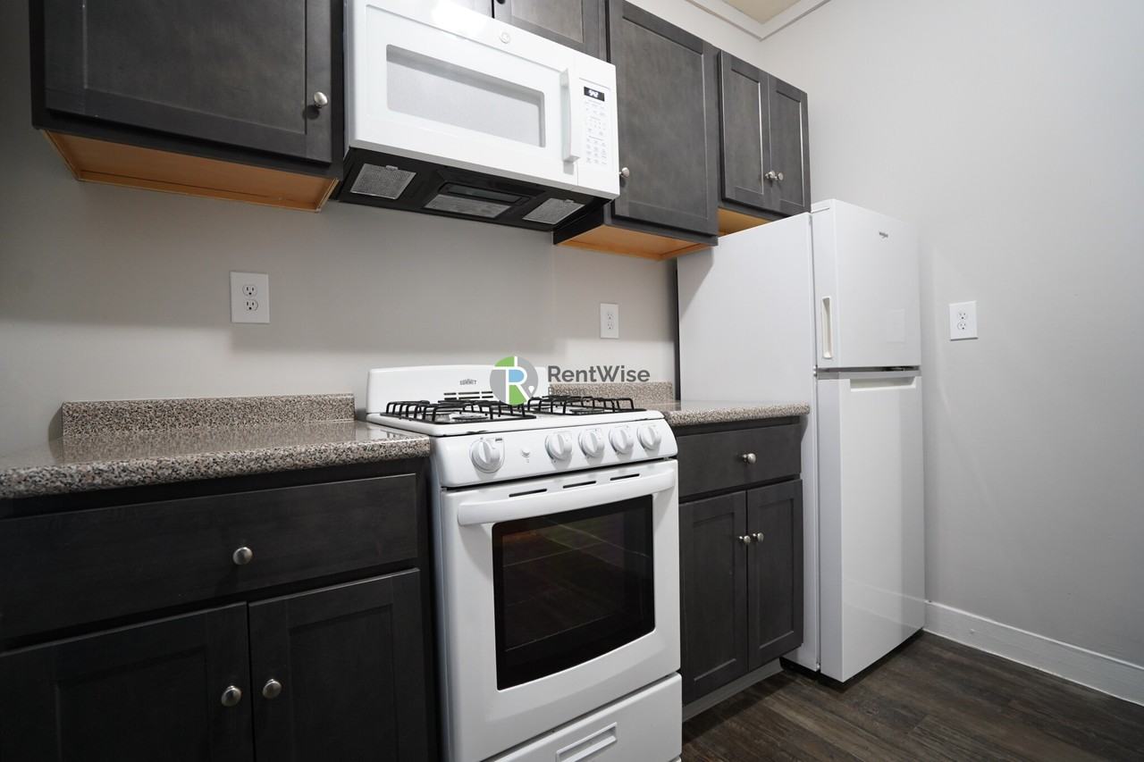 99 Gordon St #3 - Photo 6 of 20
