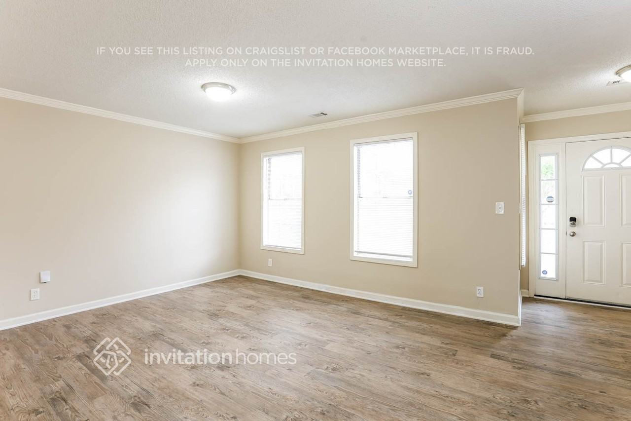 1999 Sandbrook Court Southwest - Photo 5 of 18