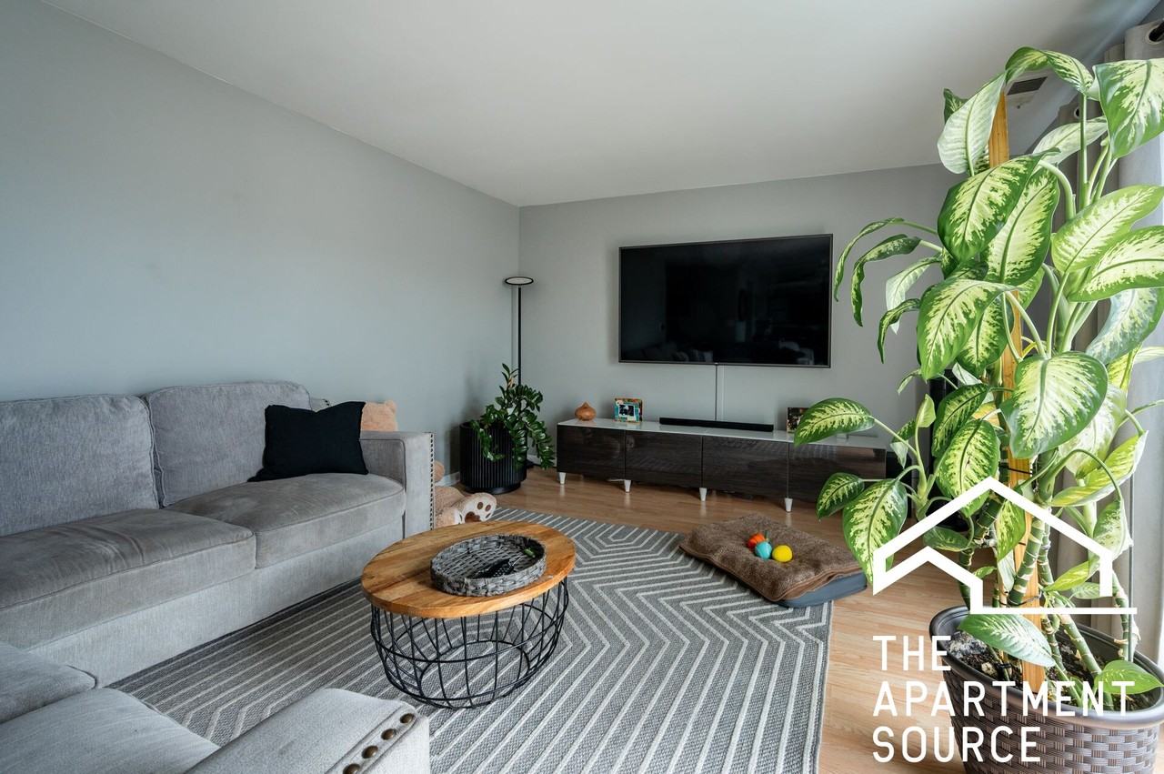 2300 N Harlem Ave #703 - Photo 2 of 13