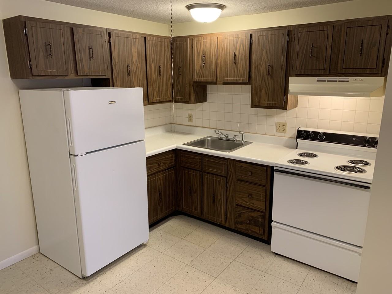 Dinan Dr #24 - Photo 4 of 13