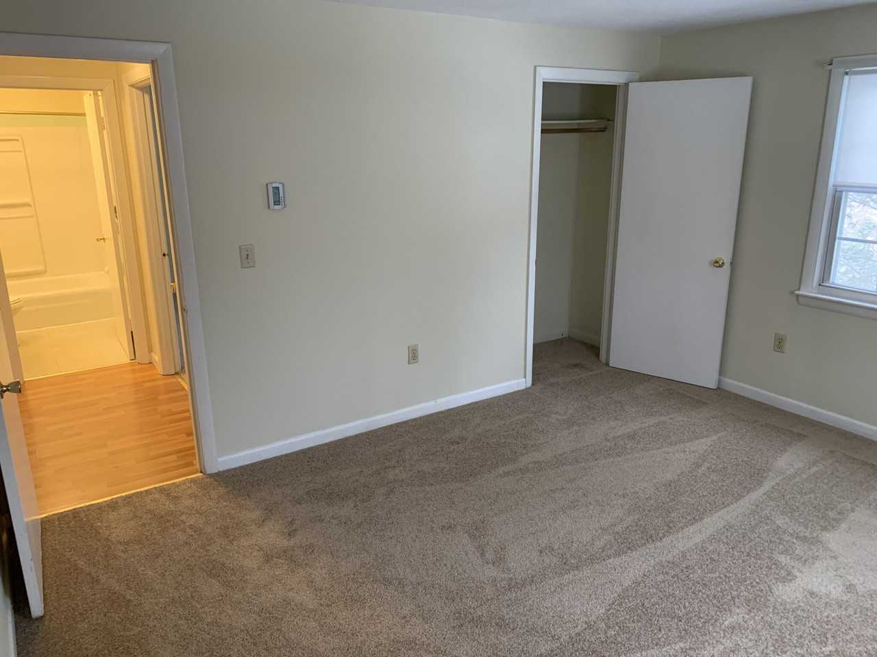 Dinan Dr #24 - Photo 7 of 13