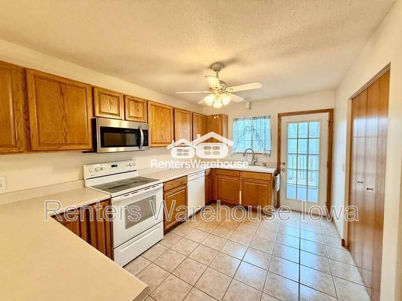 495 S 51st St #65 - Photo 2 of 25