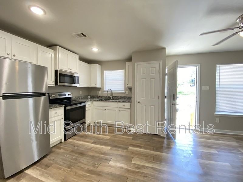 1501 Gum St - Photo 4 of 11