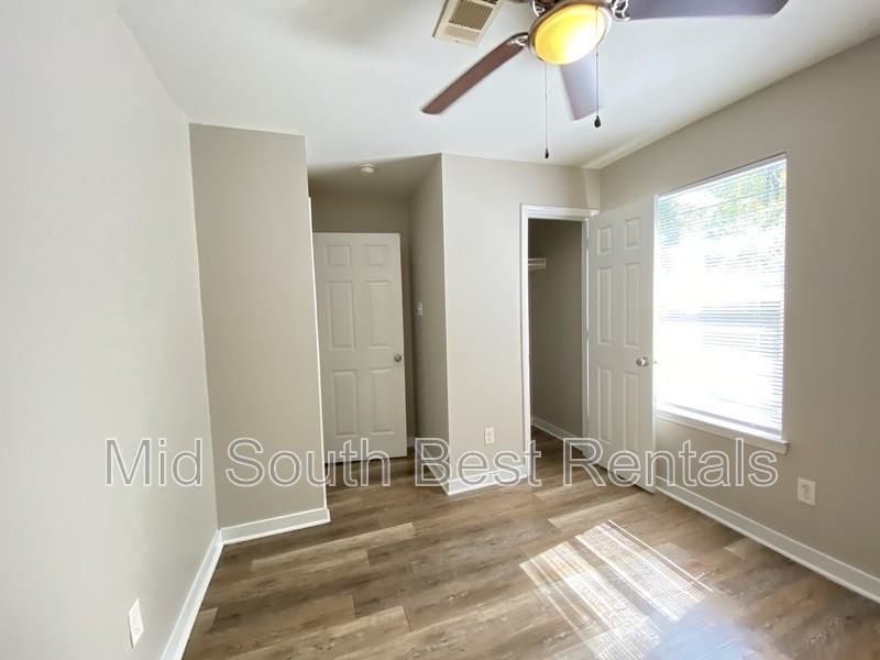 1501 Gum St - Photo 6 of 11