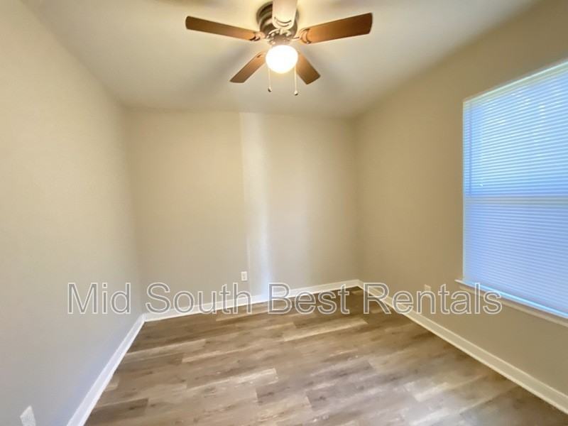 1501 Gum St - Photo 7 of 11