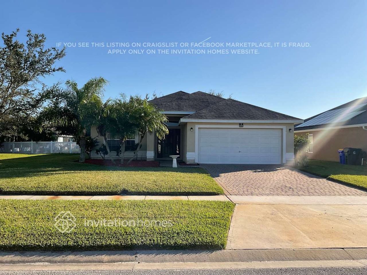 1433 Hemingway Boulevard - Photo 2 of 22