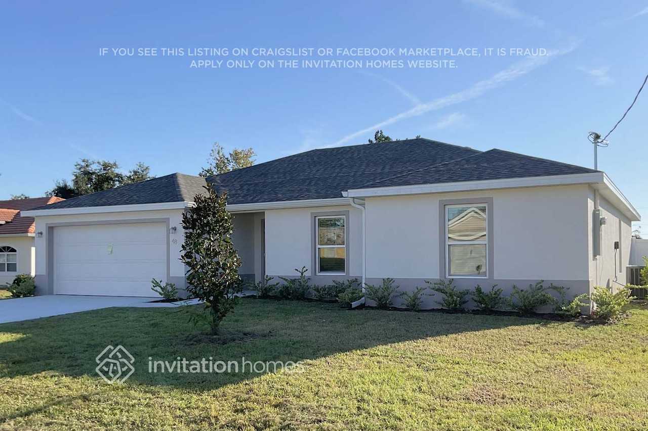 48 Royal Oak Dr - Photo 2 of 17