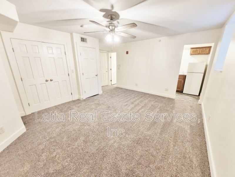 709 W Truman Rd - Photo 3 of 7