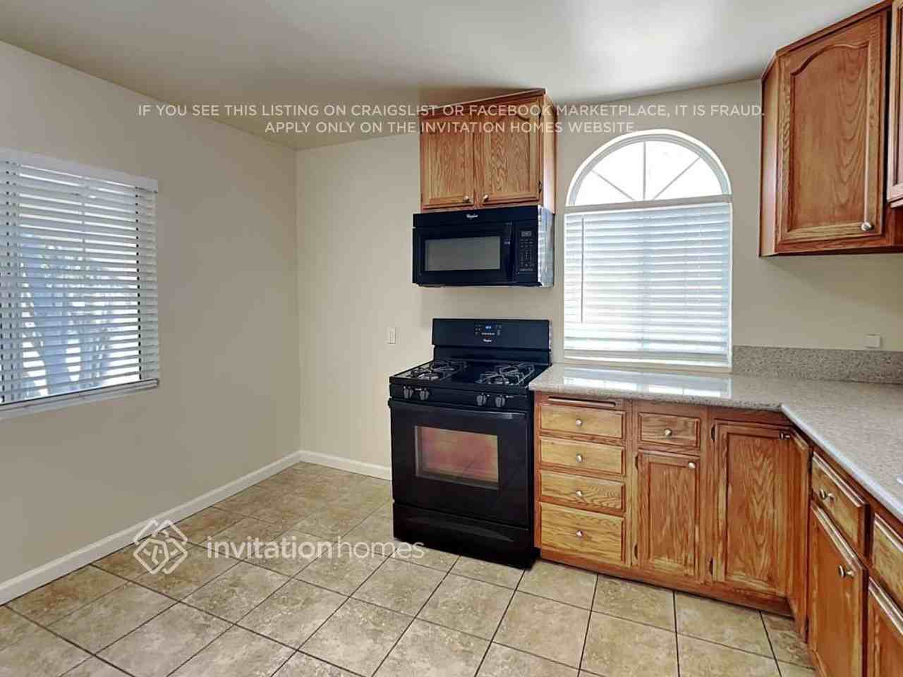 12476 Adelphia Ave - Photo 7 of 18