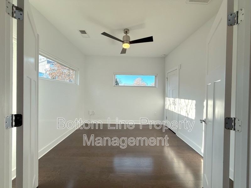 118 W Poindexter Dr #118 - Photo 4 of 32