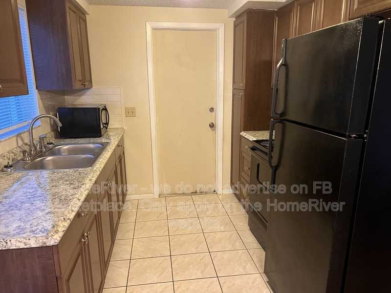 7610 Gulf Highlands Dr - Photo 6 of 16