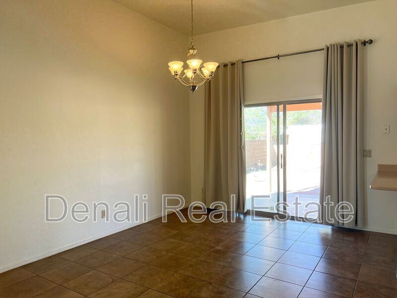 1130 N Sahuara Ave - Photo 6 of 20