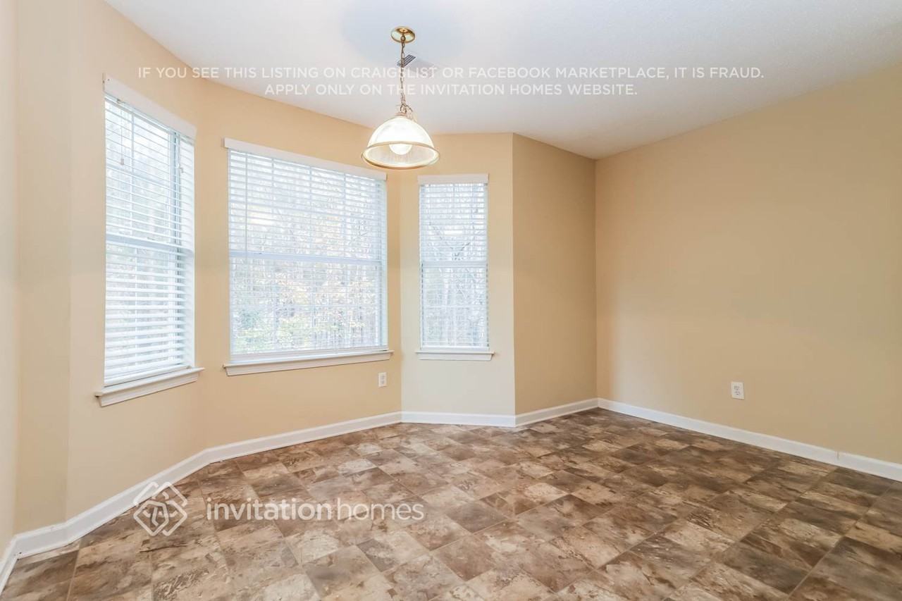 3844 Micah Ln - Photo 7 of 18