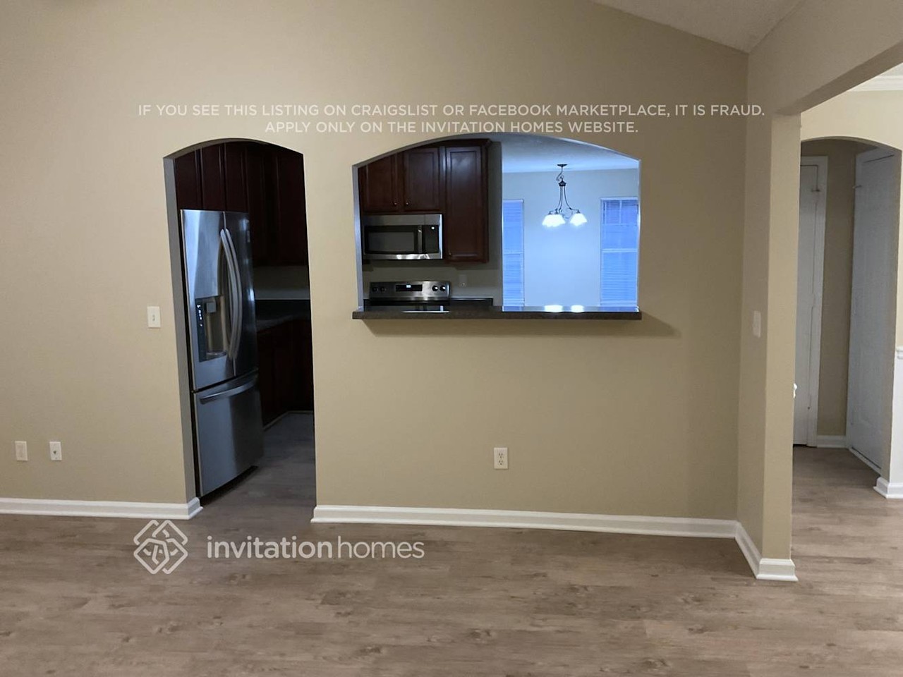 706 Denise Ct - Photo 4 of 17