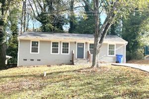 featured image of 212 Glenrose Circle Southwest