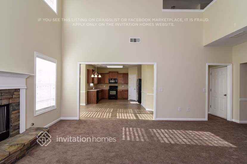 3465 Gardenside Dr - Photo 7 of 19