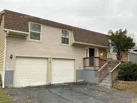 714 North Pinecrest Road - Photo 1 of 1