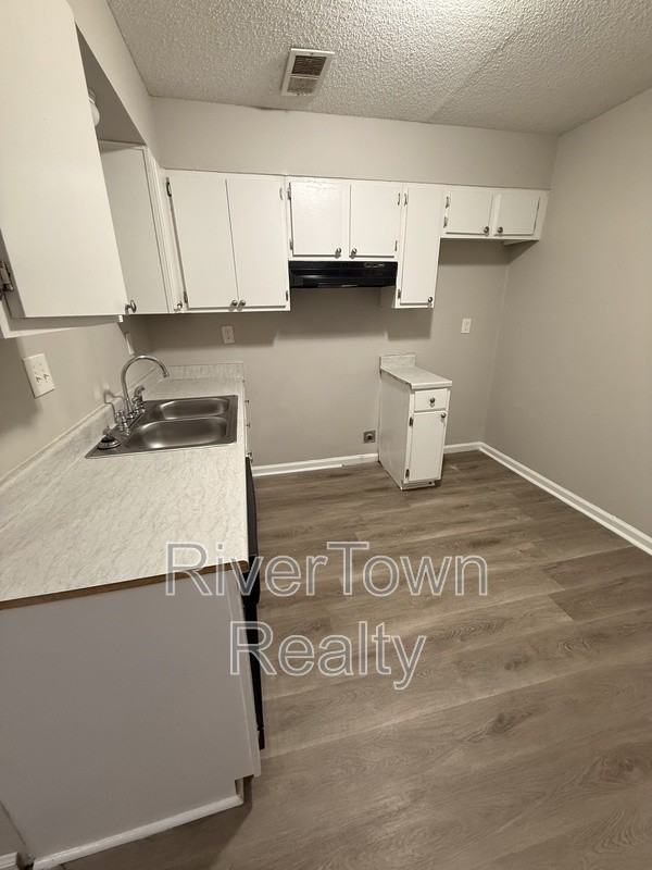 3552 Christine Rd - Photo 7 of 12