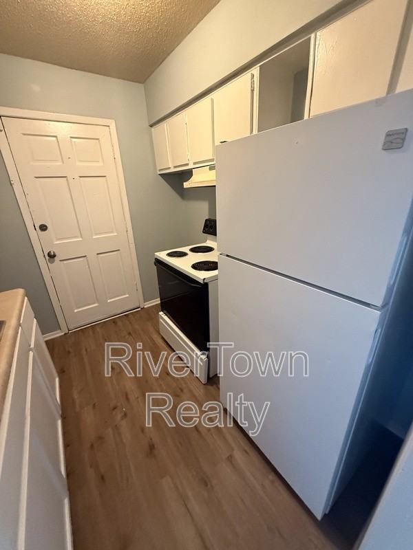 3817 Ajanders Dr - Photo 5 of 10