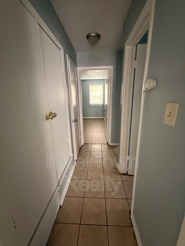 3817 Ajanders Dr - Photo 6 of 10