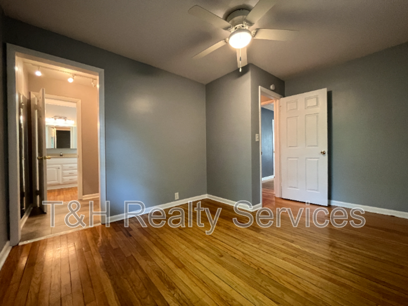 8918 Birch St - Photo 6 of 24