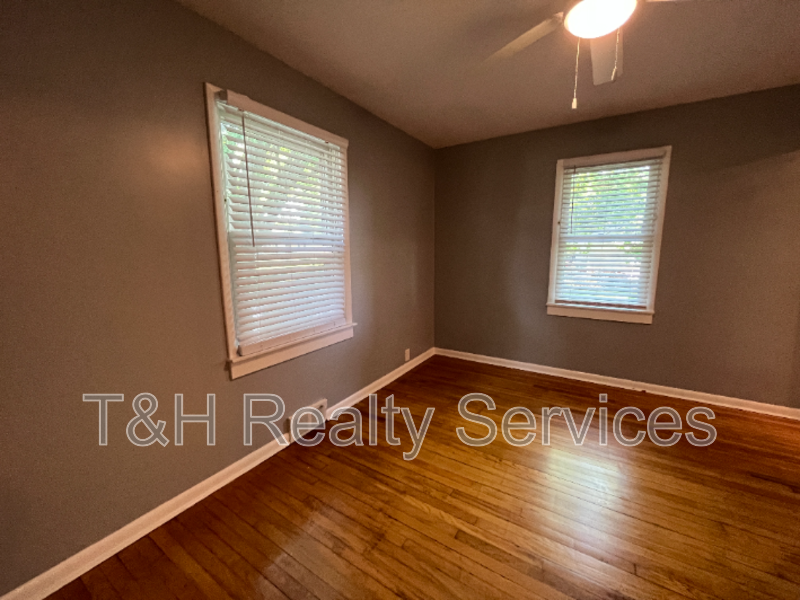 8918 Birch St - Photo 7 of 24