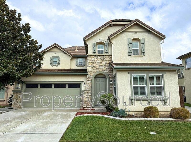 17808 Daffodil Hill Street