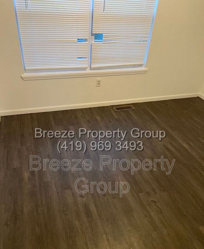 518 Hope St - Photo 7 of 10