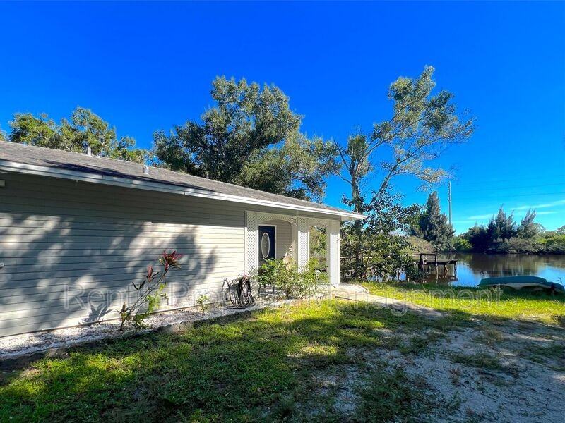 10951 Ruden Rd - Photo 2 of 29